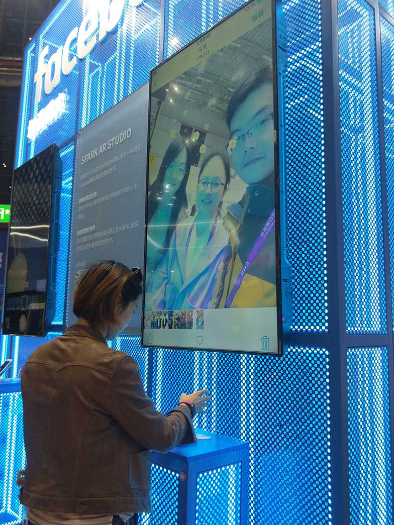 上海會(huì)展展臺(tái)搭建如何選擇展臺(tái)設(shè)計(jì)公司